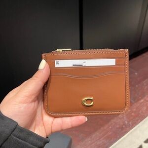 Authentic Coach Zip Card Case in Refined Calf Leather - Saddle